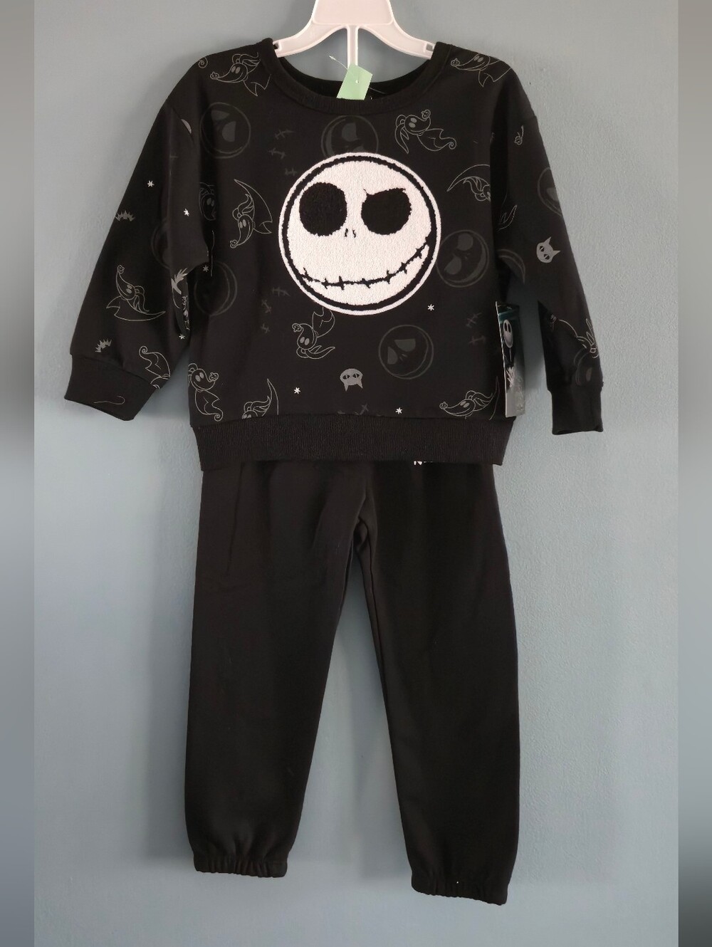 NEW The Nightmare Before Christmas Sweatshirt and Pants Set 3T